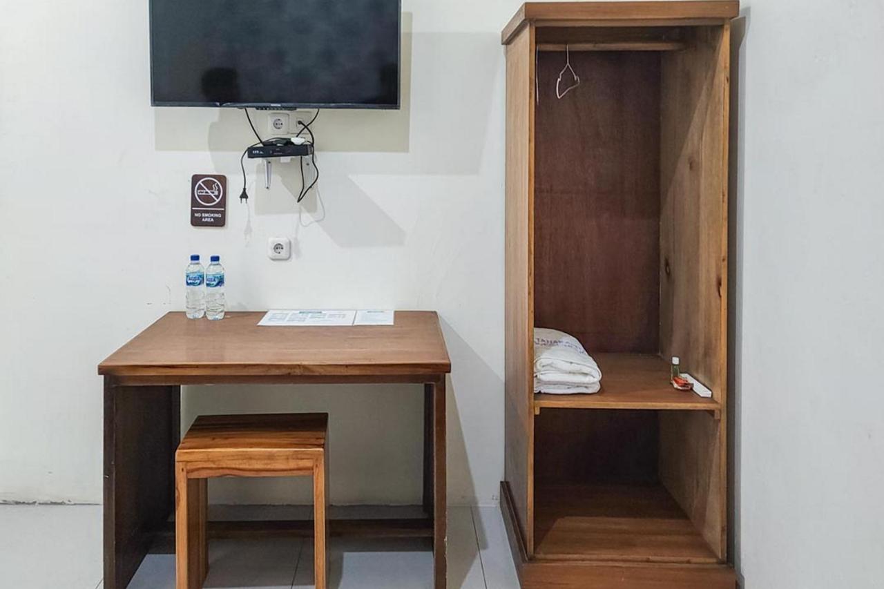 Reddoorz At Tanakatto Homestay Waikabubak Zewnętrze zdjęcie