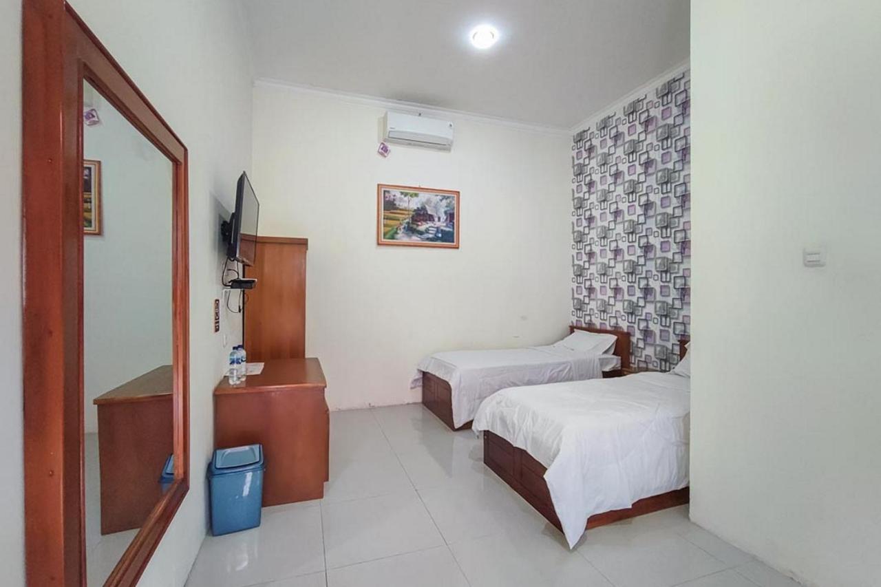Reddoorz At Tanakatto Homestay Waikabubak Zewnętrze zdjęcie