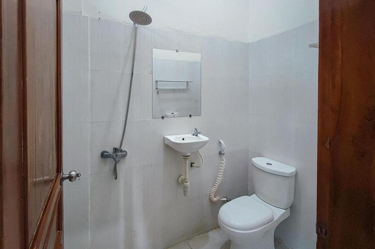 Reddoorz At Tanakatto Homestay Waikabubak Zewnętrze zdjęcie